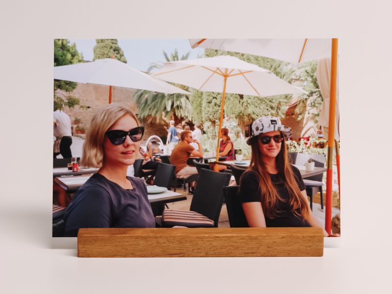 Tabletop Photo Holder