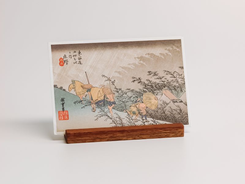Tabletop Photo Holder